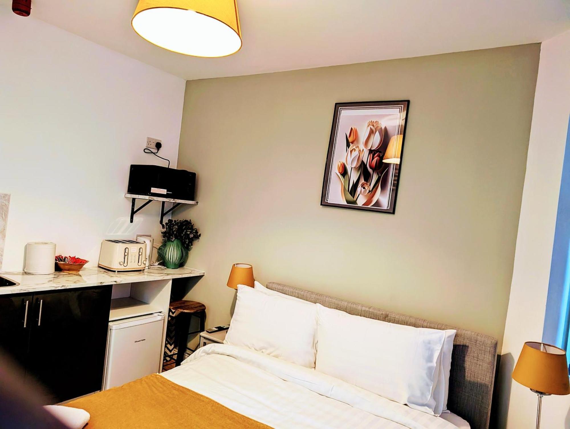 Blok 3 -Jacuzzi Suites, Apartment & Ensuite Rooms 블랙풀 외부 사진