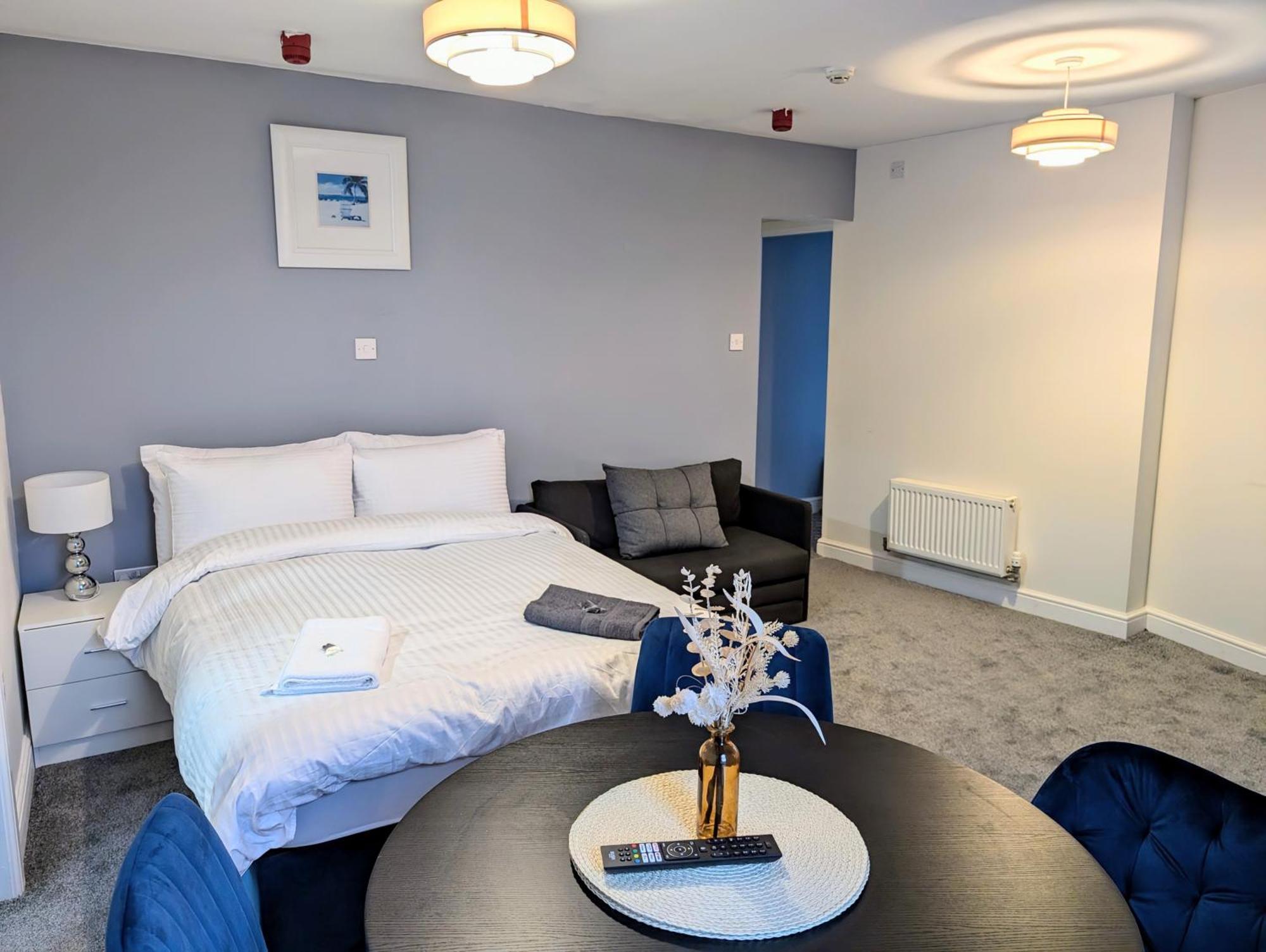 Blok 3 -Jacuzzi Suites, Apartment & Ensuite Rooms 블랙풀 외부 사진